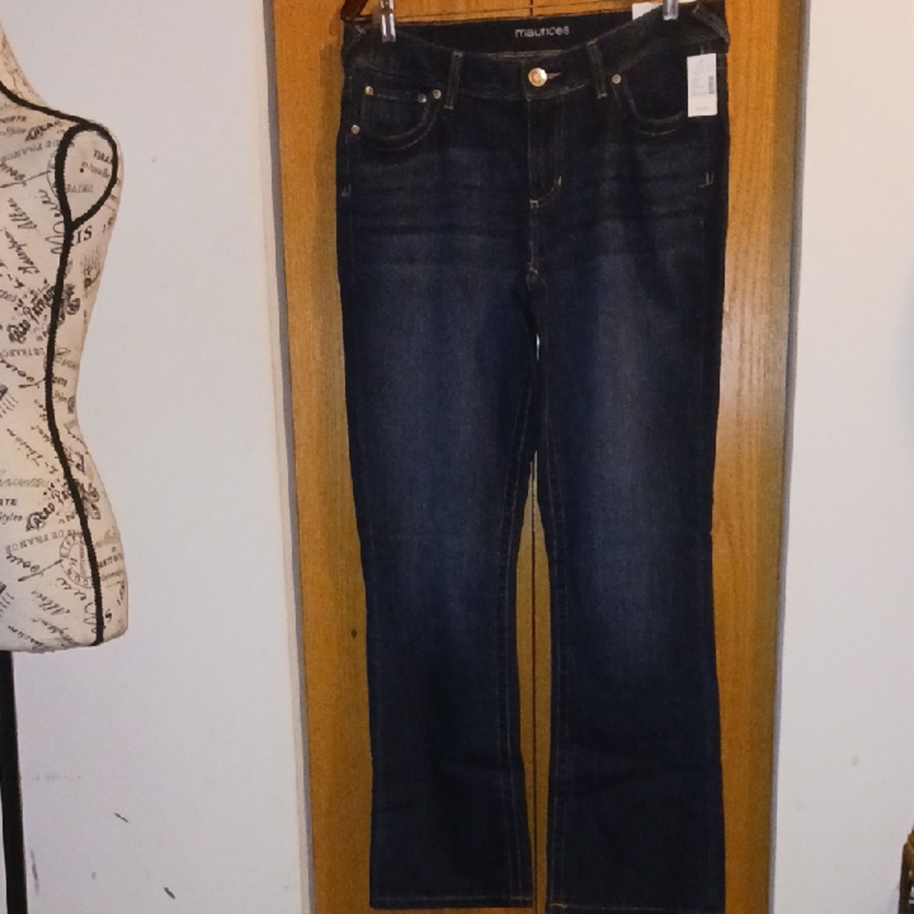 Maurices Denim Jeans - Picture 2 of 9